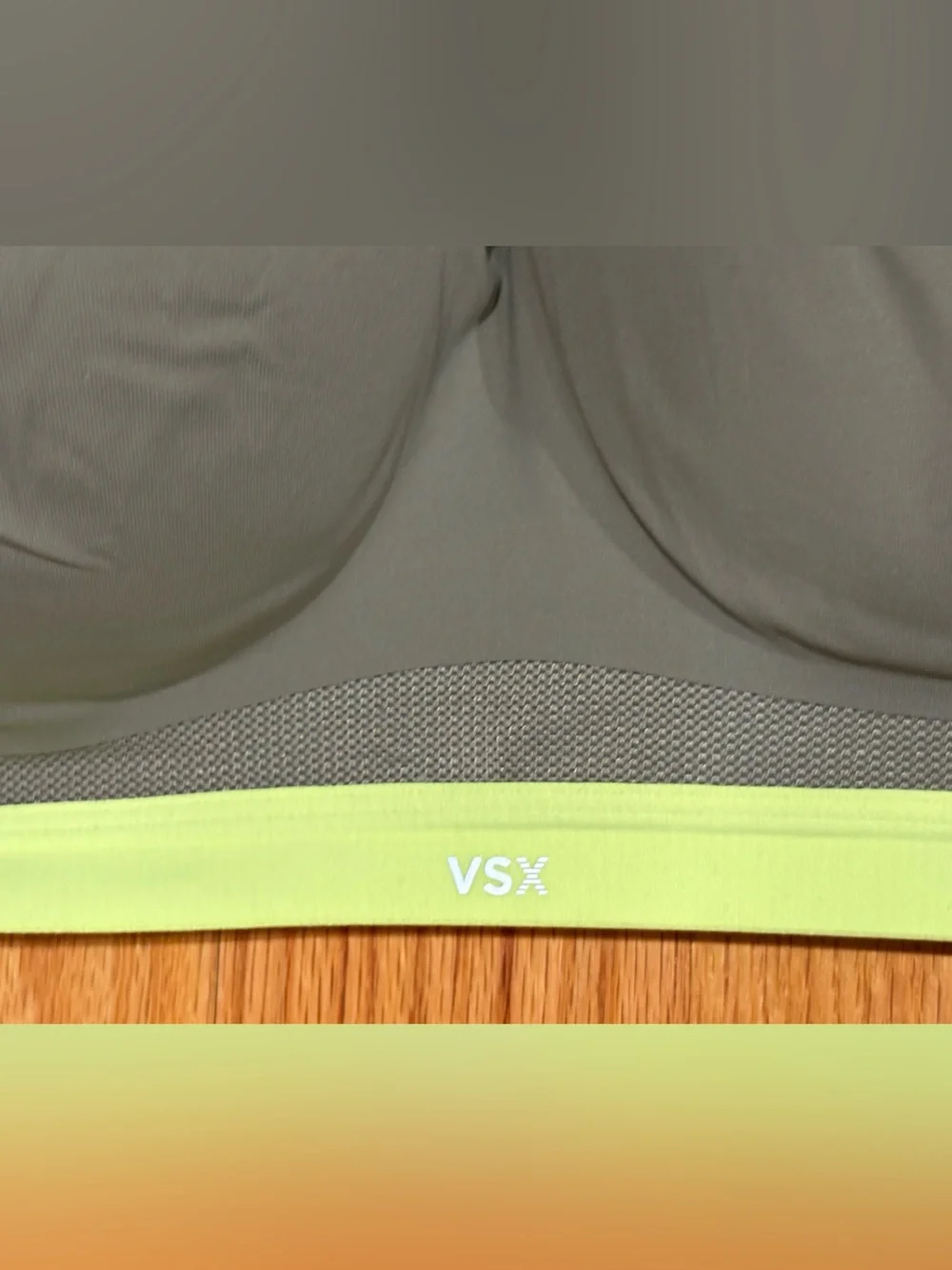 VICTORIA'S SECRET VSX Incredible Plunge Sports Bra Gray Neon Green Strappy